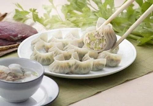 吊瓜包饺子吃,传统与创新的美味融合