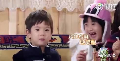 吴尊吃瓜嗯哼,揭秘嗯哼背后的故事